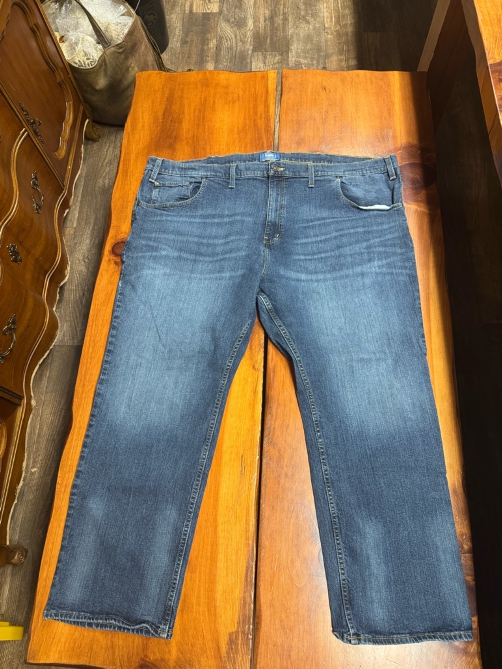 The Foundry Supply Co. Men's Medium Blue Relaxed Jeans